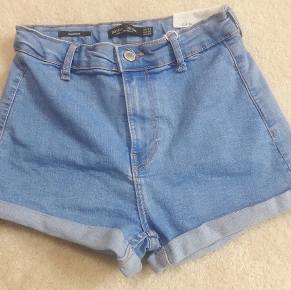 Nwt Bershka High Waisted Denim Shorts 